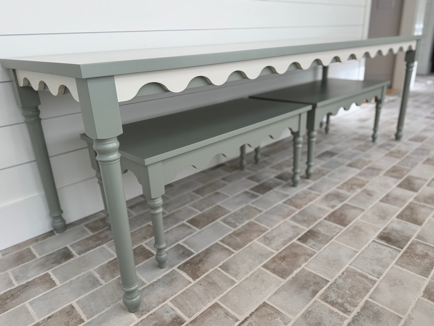 The Grace Collection Dining Table